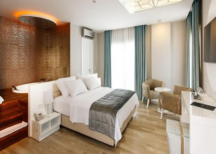 酒店 Kalyon Çeşme